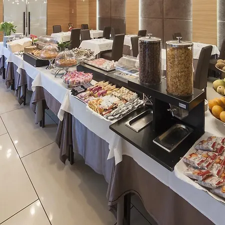 Inverigo Hotel Hotel