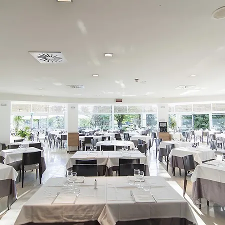 Inverigo Hotel