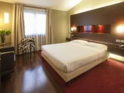 Inverigo Hotel Отель Инвериго