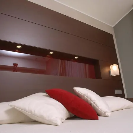 Inverigo Hotel Hotel 4*