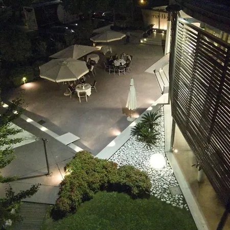 Inverigo Hotel 4*